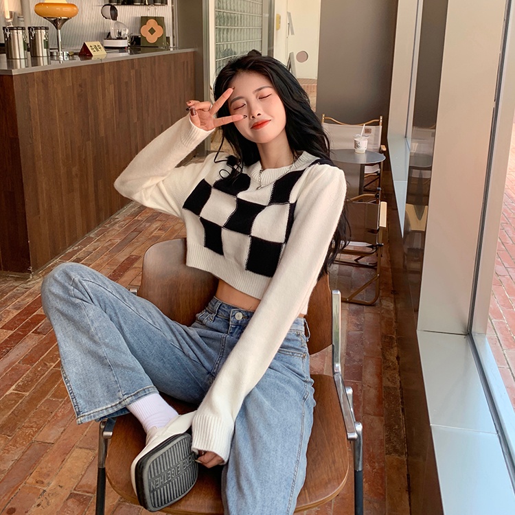 Áo len croptop tay dài 2021, croptop nữ màu trắng họa tiết kẻ ô vuông thời trang thu đông hàn quốc | BigBuy360 - bigbuy360.vn