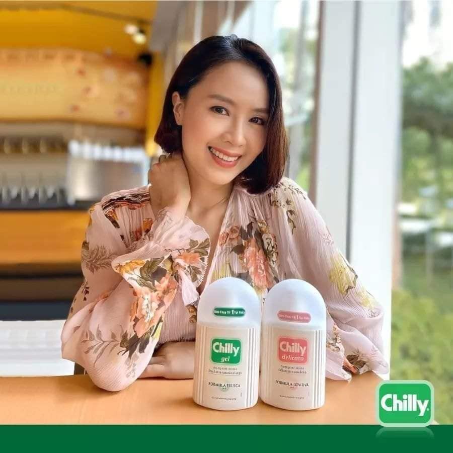 Dung Dịch Vệ Sinh Phụ Nữ CHILLY (200ml) chống mùi hiệu quả, mang lại cảm giác mềm nhẹ &amp; mịn màng - cvspharmacy