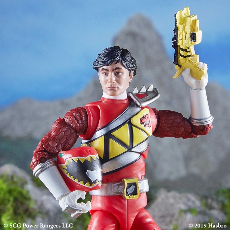 Mô hình nhân vật Hasbro Power Rangers Lightning Collection Dino Charge Red Ranger Figure