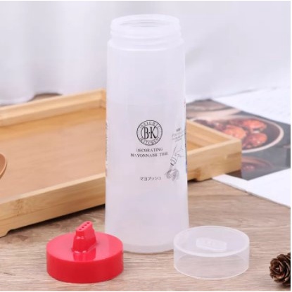 Chai xịt sốt 4 đầu Daiso 300ml