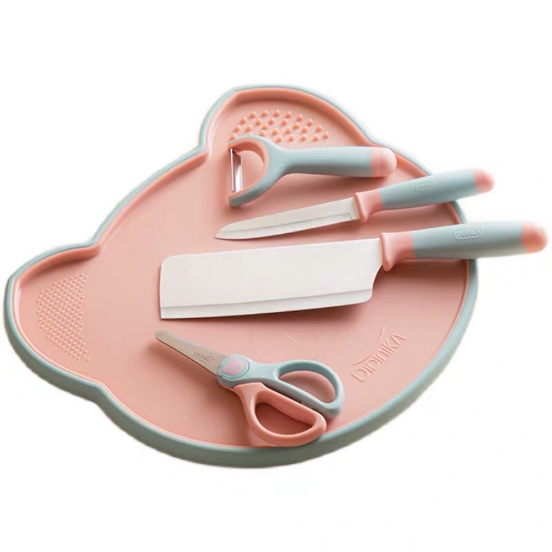 Bộ dao thớt Didinika cao cấp hình con heo gồm 5 chi tiết (hàng chính hãng)