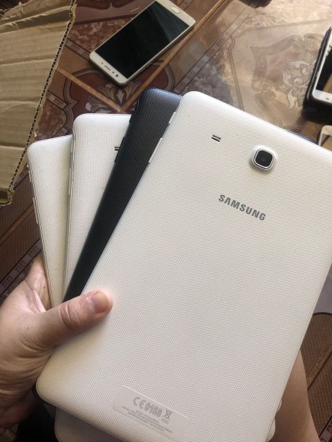 Máy tính bảng sam sung tab E 9,6 inch có sim nghe gọi | BigBuy360 - bigbuy360.vn