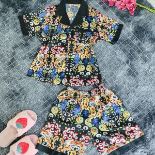 Bộ đùi satin lụa thái (ngohue chinh..)..