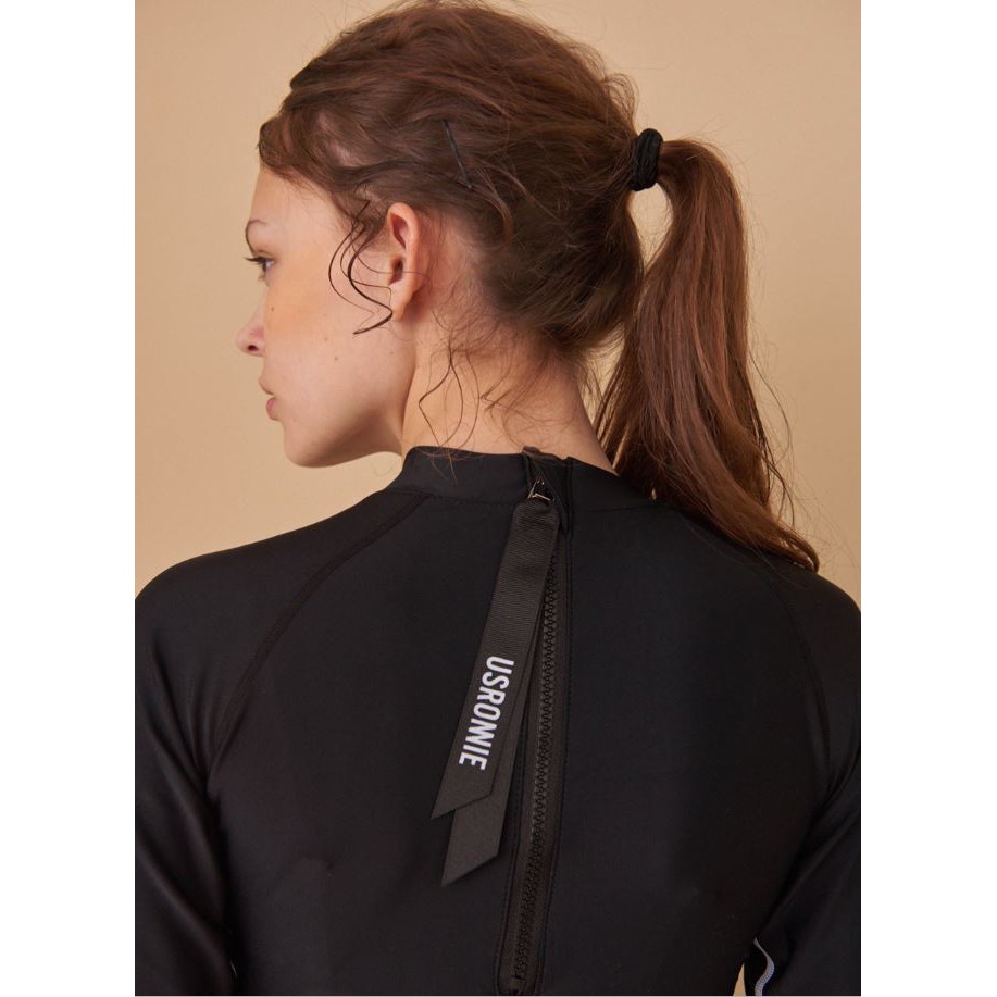 (Có sẵn, hình thật feedback) Đồ bơi dài tay quần dài Hàn Quốc siêu tôn dáng ôm body sọc dọc tạo cảm giác ốm | BigBuy360 - bigbuy360.vn