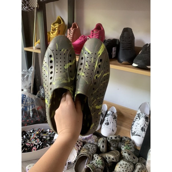 Giày native size M11 ~ 44