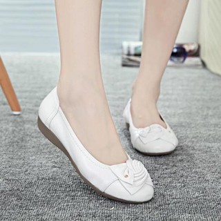 Giày búp bê nữ trung niên