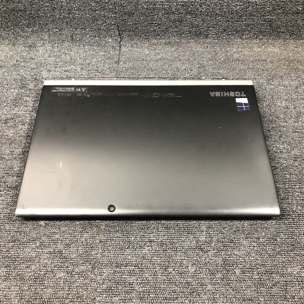 Laptop 2 trong 1 màn hình cảm ứng 12.5 inch Toshiba R82/P Core M-5Y51 2.6GHz 4GB 256GB SSD - Likenew 98-99% kèm bàn phím | WebRaoVat - webraovat.net.vn