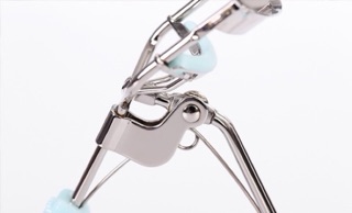 Kẹp bấm mi Eyelash Curler