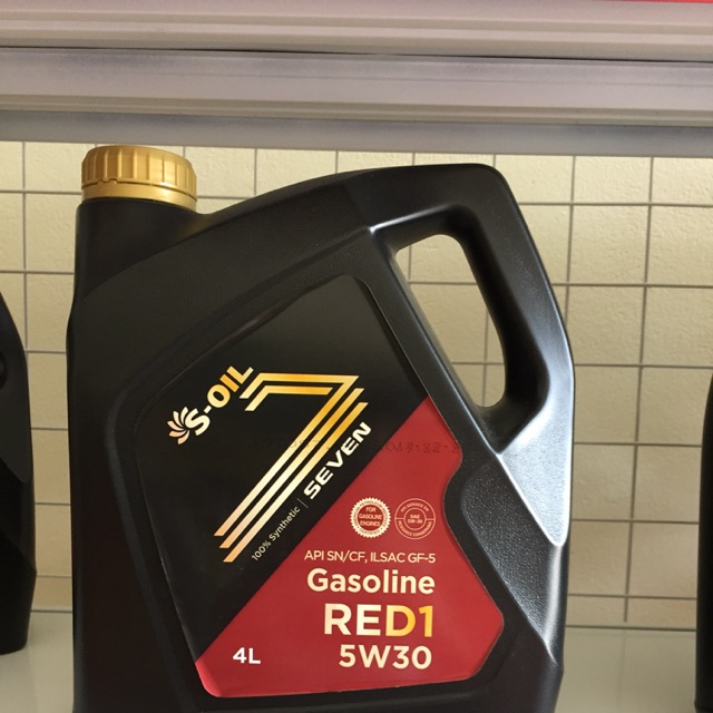 S-OIL 7 RED1 5W-40 (4L) dùng cho ô tô chạy xăng