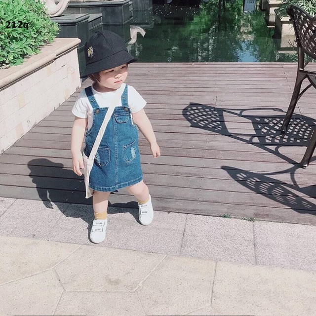 yếm bò cho bé gái