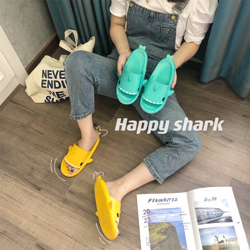 Dép Cá Mập Dễ Thương Cho Nam Nữ Chất Liệu EVA Siêu Bền Siêu Nhẹ Hàng Có Sẵn [H70] - LUCKY SHOES VN