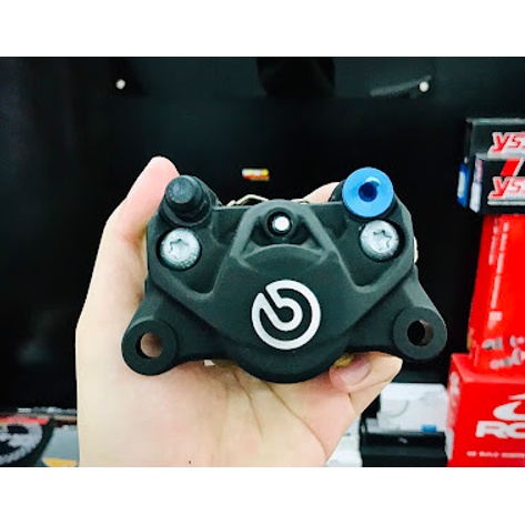 Heo Brembo 2 pis đối xứng màu đen chính hãng