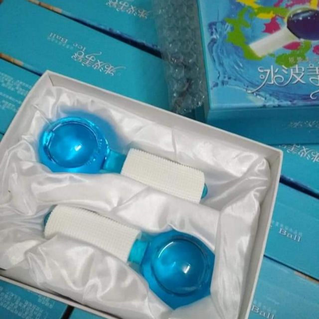 Cặp cầu băng lạnh dùng masage mặt