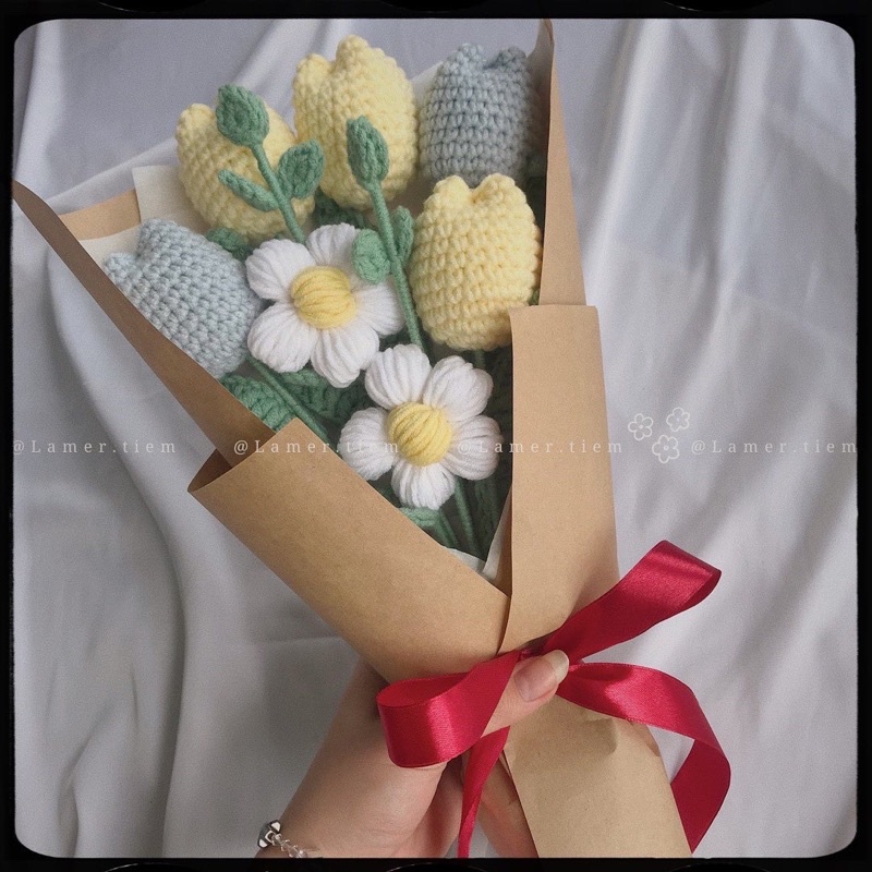 Bó hoa len tặng bạn gái/ quà tặng người thương/ Hoa len handmade/ Hoa Tulip và hoa cúc len