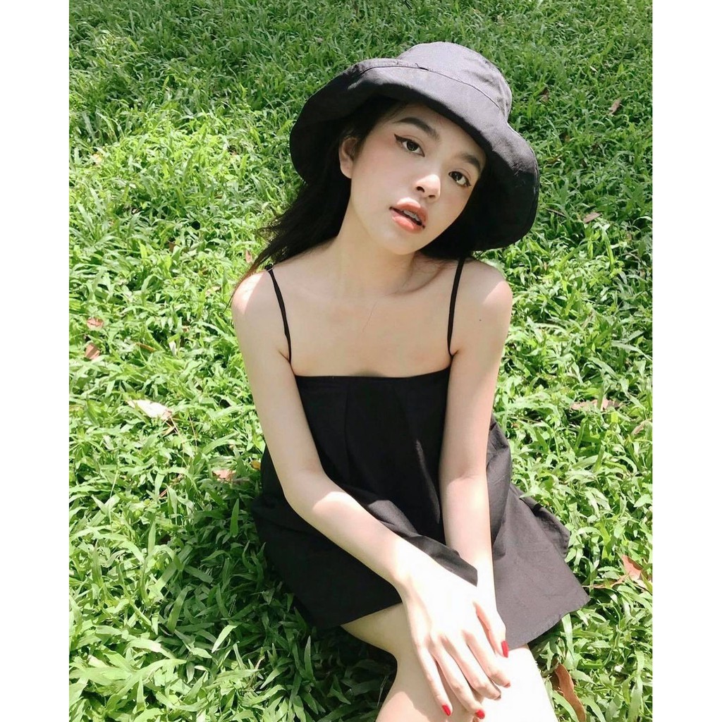 WHITELAZZ | Áo hai dây basic màu đen - Donna Strappy Top