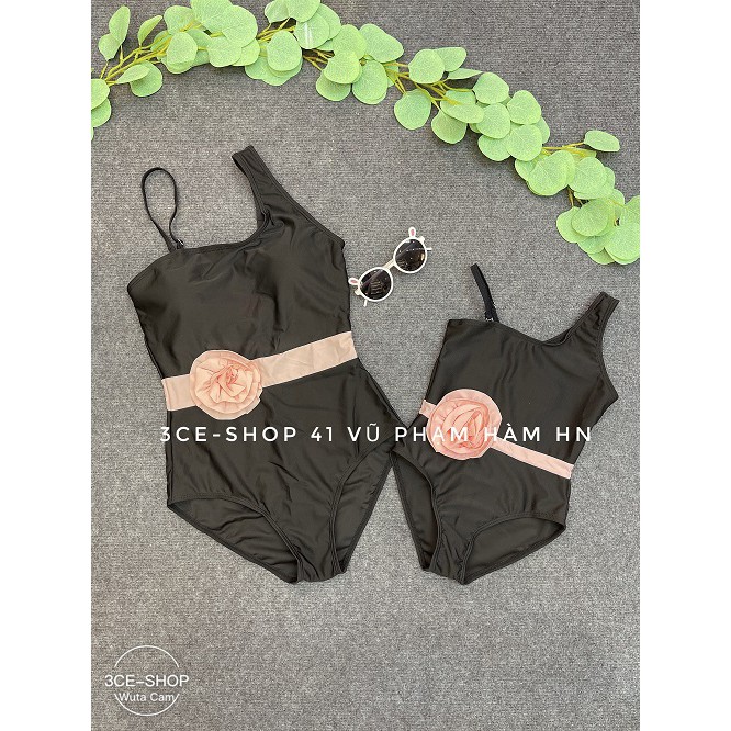 Đồ bơi mẹ con đen đai hoa hồng xinh xắn, mềm mại