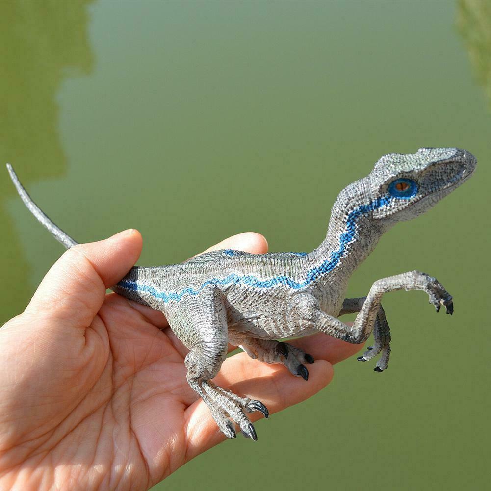Đồ chơi khủng long Velociraptor hoạ tiết xanh dương trong phim Jurassic World quà tặng ý nghĩa cho trẻ nhỏ