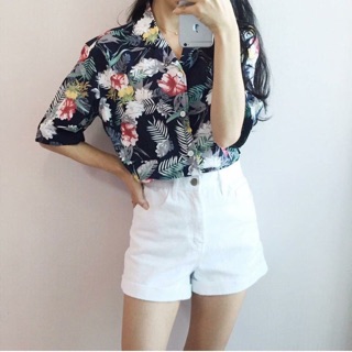 Quần sooc đen trắng cạp cao Hàn Quốc