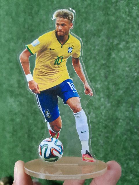 Mô hình cầu thủ bóng đá Neymar