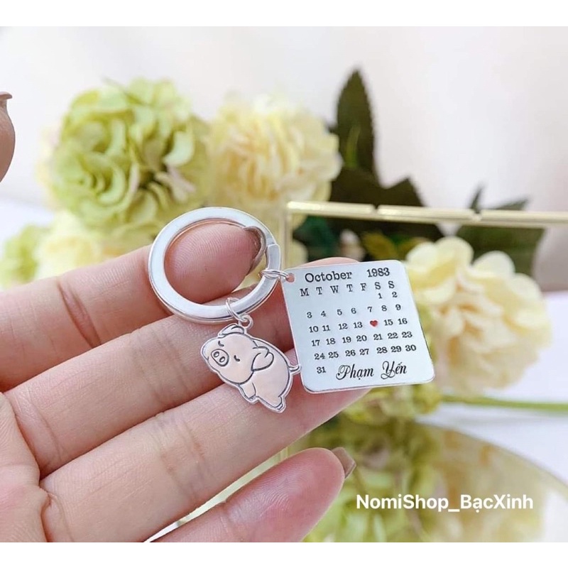 Móc treo chìa khoá chuẩn bằng bạc ta, khắc tên khắc lịch ngày sinh theo yêu cầu Mainomi Shop Bạc Xinh