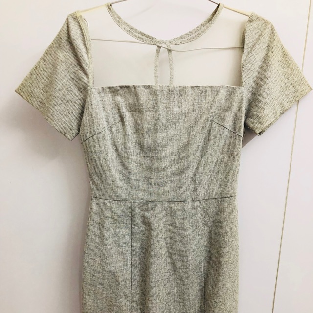 Thanh lý váy Marc size S