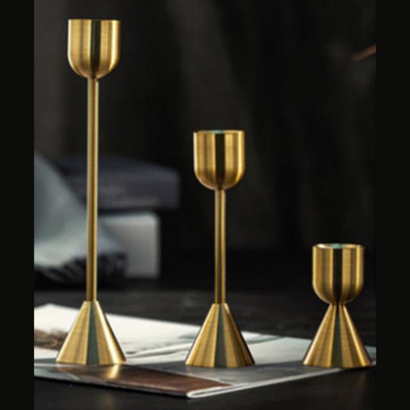 Set 3 Giá Đỡ Đèn Cầy Bằng Kim Loại Tiện Dụng