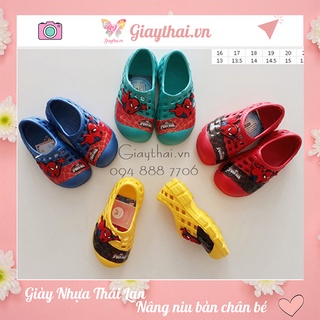 Giày Nhựa Thái Lan Hình Người Nhện Cho Bé Trai - SD988