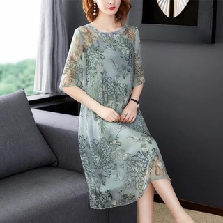Váy đầm trung niên nữ