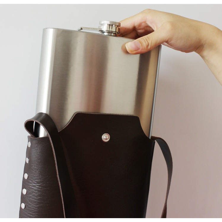Bình inox đựng rươu 2L bao da cá tính không logo