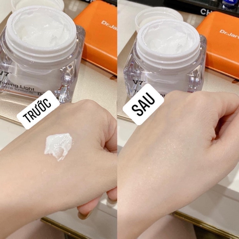 Kem dưỡng trắng V7 Dr.Jart+ V7 Toning  Light