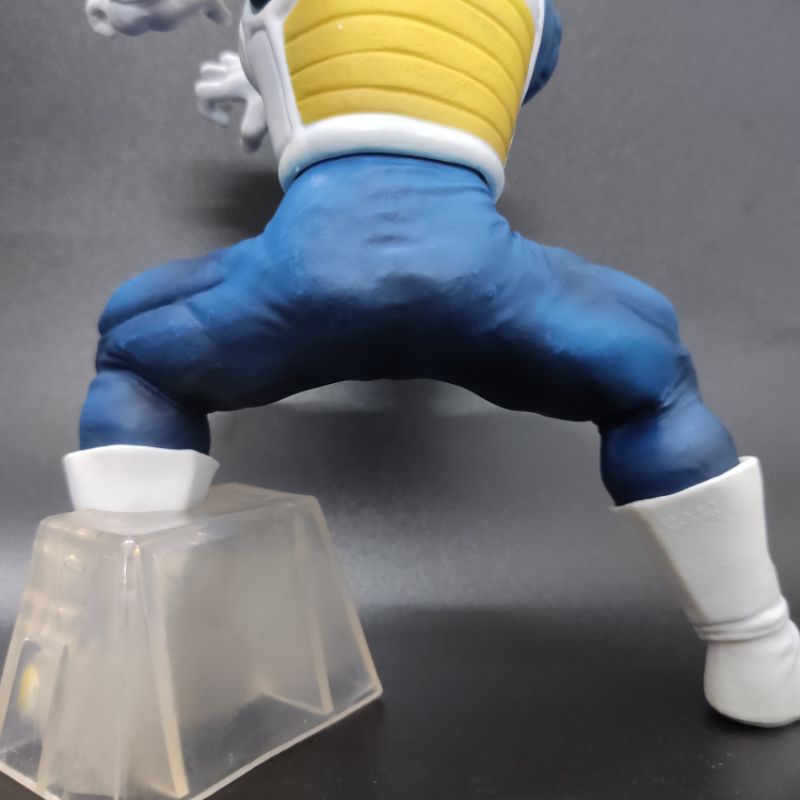Mô hình chính hãng Bandai Dragon Ball super dòng Ichiban Kuji Masterlise Vegeta god