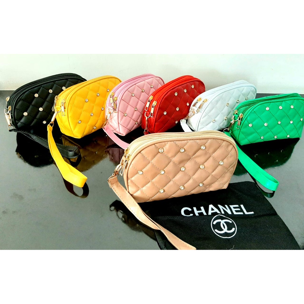 Túi Đeo Chéo Cỡ Lớn M6O0 CHANEL Đính Đá 2 Hàng Bán Chạy Nhất Cho Nữ