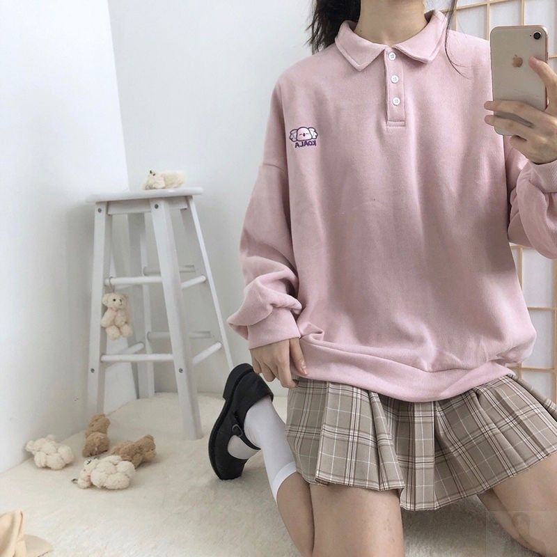 [ORDER] Áo thun nữ tay dài cổ áo polo logo hình thêu gấu ulzzang ( 2 màu )