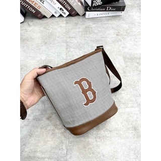 TÚI ĐEO VAI MLB BASIC BIG LOGO BUCKET BAG