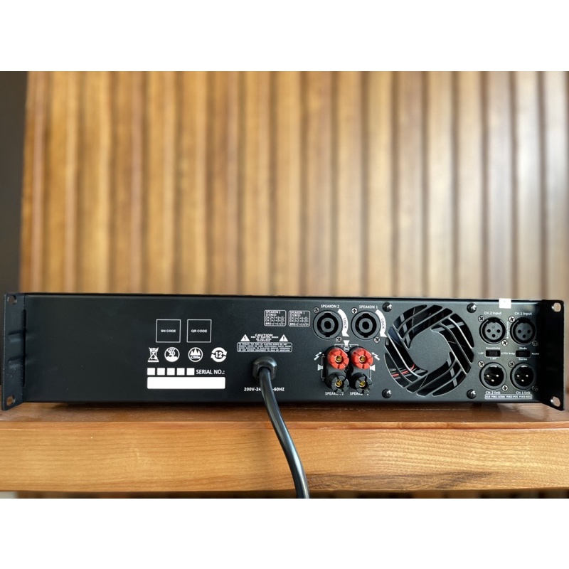 Đẩy 2 kênh ASHLY NV10002 class TD hàng chính hãng.Tặng dây giắc