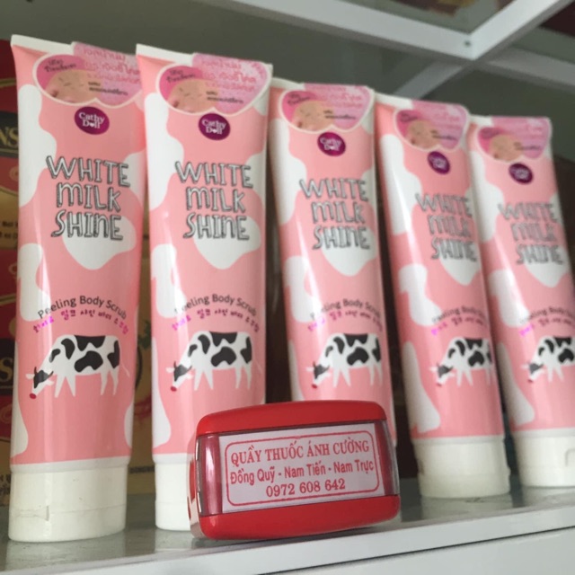 Tẩy da chết WHILE MILK SHINE