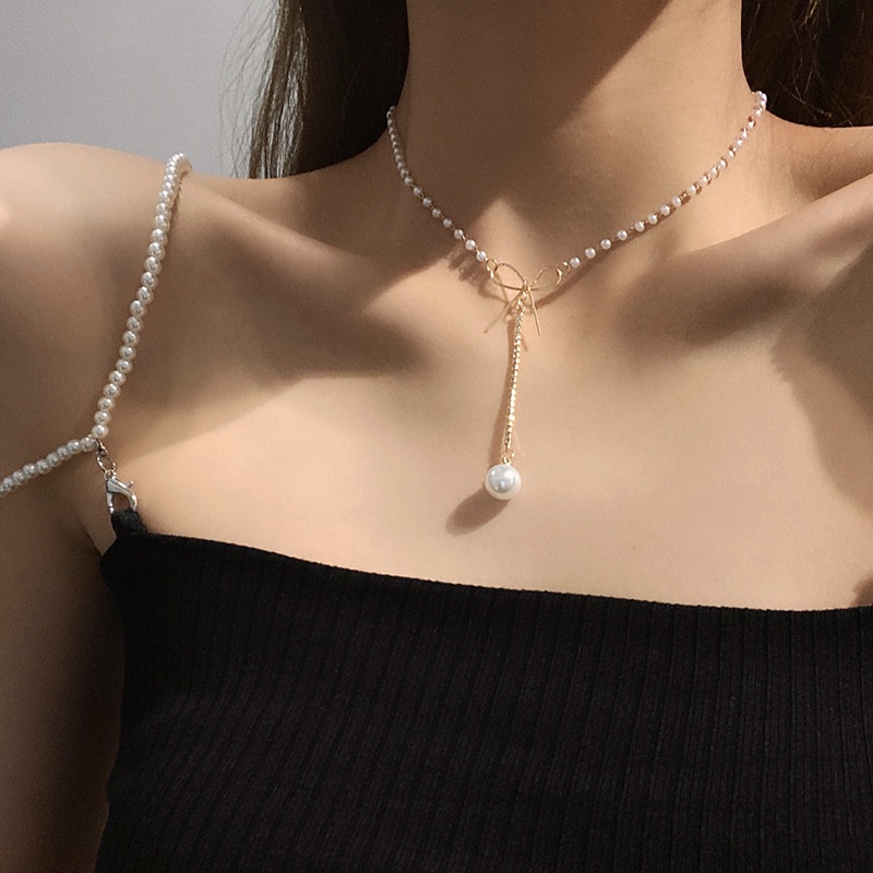 Vòng cổ Hai Lớp Mặt Hình Bướm Đính Ngọc Trai Đơn Giản Cho Nữ