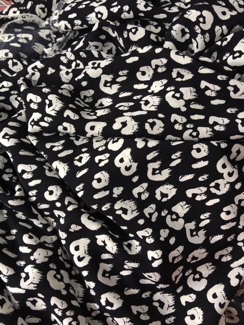 Vải lụa hàn châu may áo dài , váy