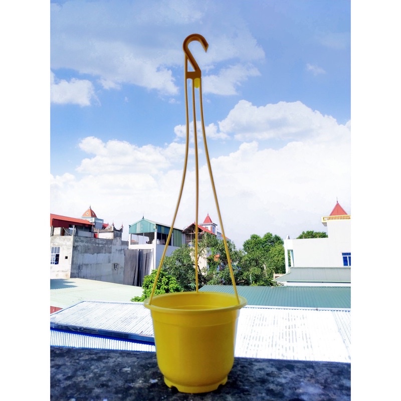 Chậu treo có đủ màu có dây treo - giá xưởng ạ