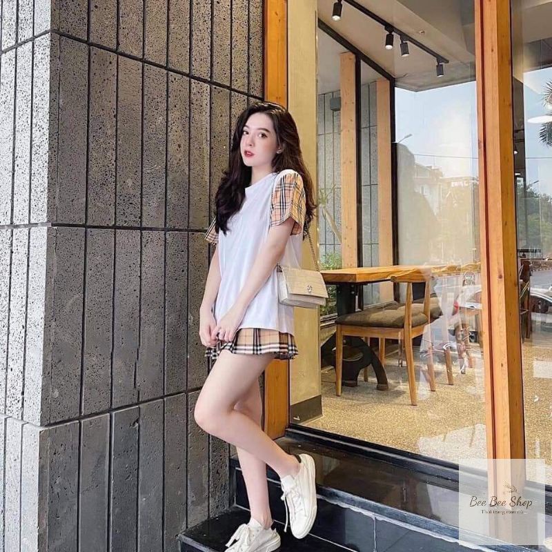 Set chân váy kết hợp áo phông theo phong cách năng động Hoaminclothes S021