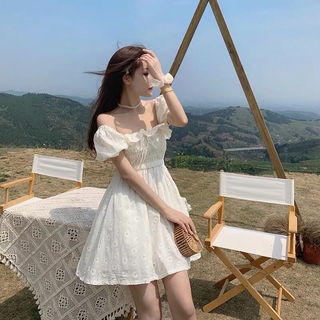 Đầm Trắng Xoè Nhún Ngực