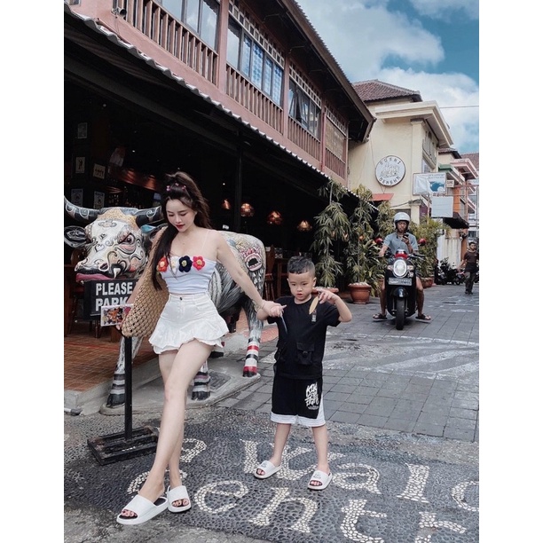 Áo hai dây hoa thêu hot ☘️☘️☘️☘️Uk alohashop91