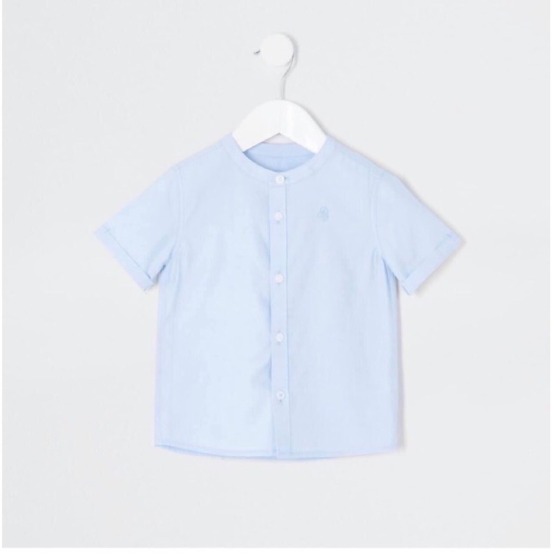 Áo sơ mi xanh cộc tay săn sale của Ri cho bé trai sz 12-18m, 18-24m, 4-5y