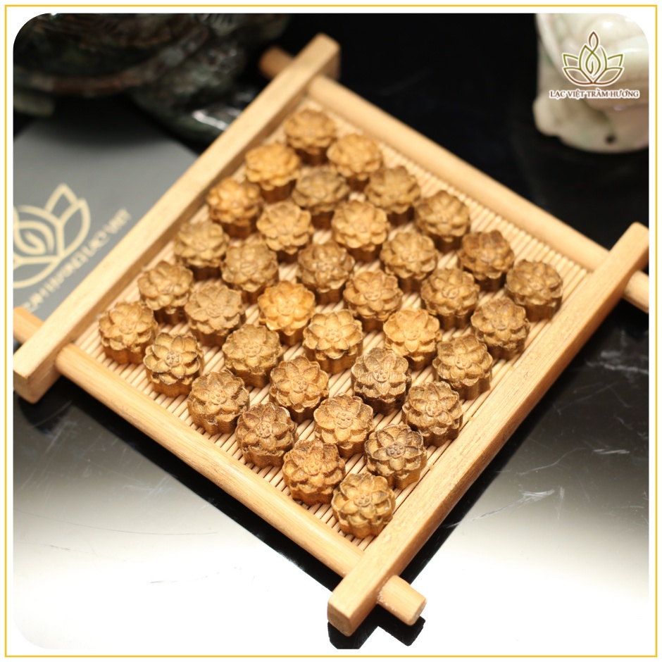 Hoa Sen / Bông Sen Trầm Hương Tốc Việt - Charm Sen Trầm Mix Vòng Tay Trầm Hương Loại 1 Tinh Xảo - Lạc Việt Trầm Hương
