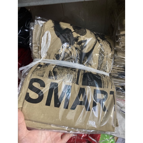 Áo thun giấy sát nách form rộng in hình cô gái tóc bay siêu xinh