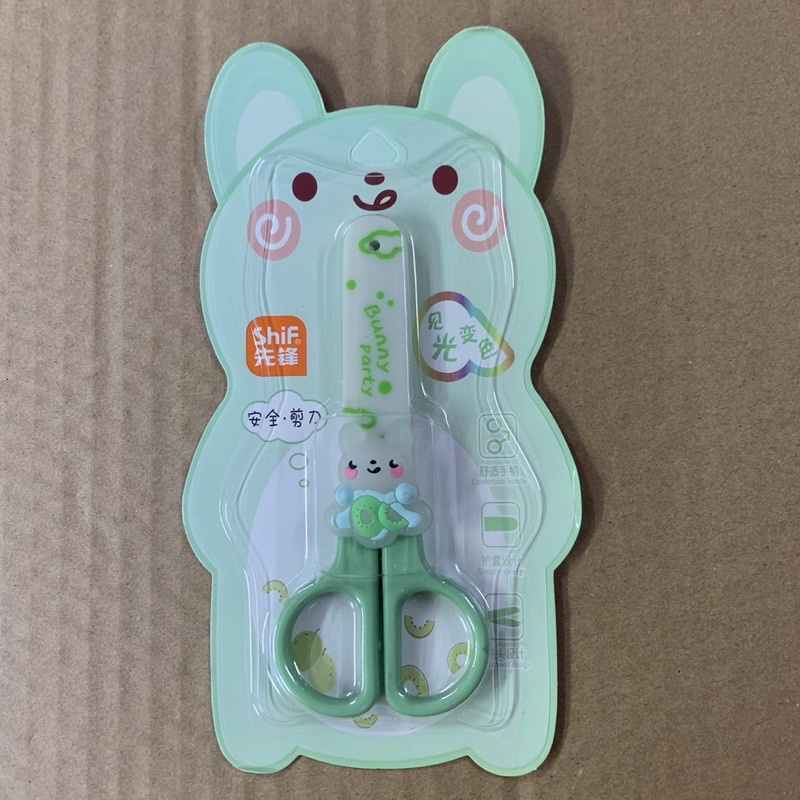 Kéo học sinh cute học thủ công nhiều hình có charm dễ thương