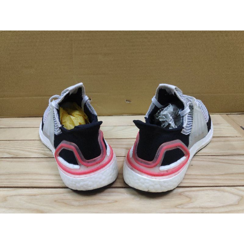 Giày running Adidas Ultra boost 19 sz 44