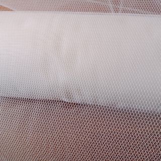 Voan lưới cứng tạo phồng váy công chúa
