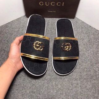 Dép lê GG kẻ vàng😍😘