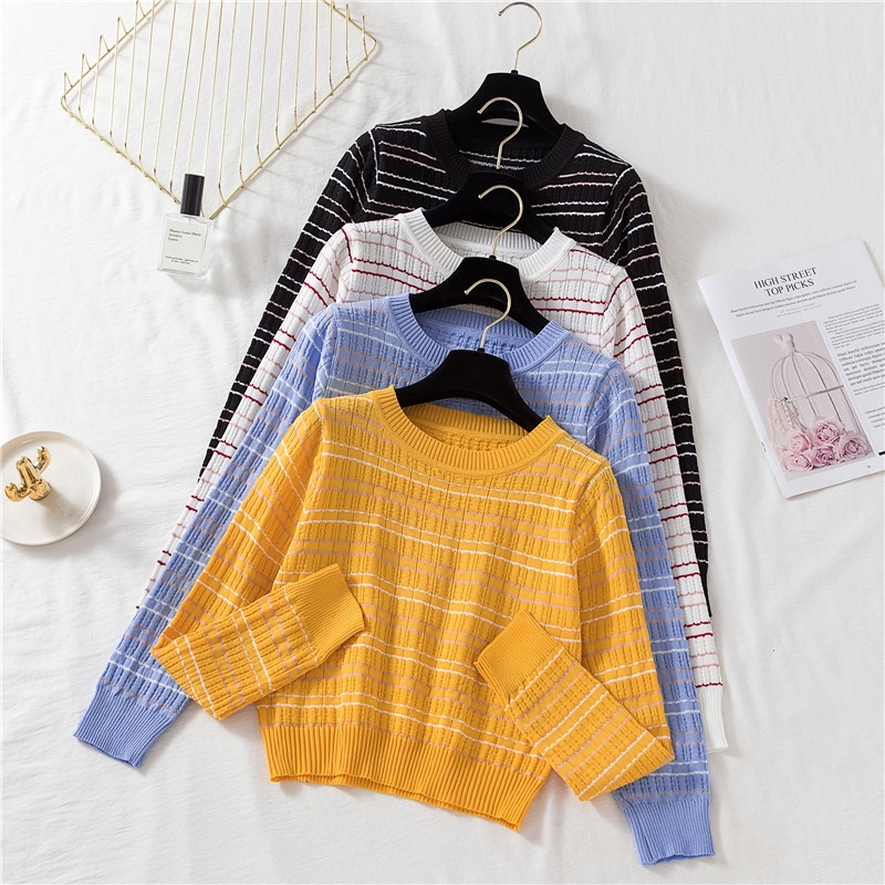 Set áo Croptop tay dài + quần dài lưng cao hoạ tiết kẻ sọc thiết kế ôm sát tôn dáng | BigBuy360 - bigbuy360.vn